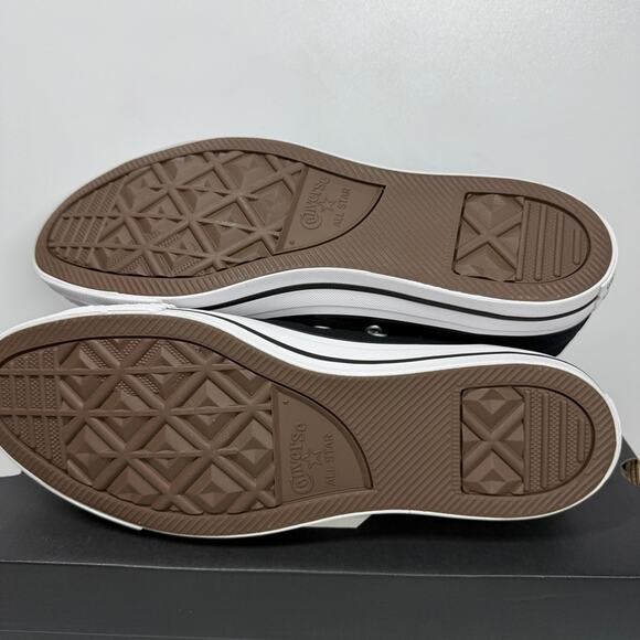 NIB • Chuck Taylor All Star HI Canvas Black
Size: Men’s 10 / Women’s 12 - Picture 4 of 6